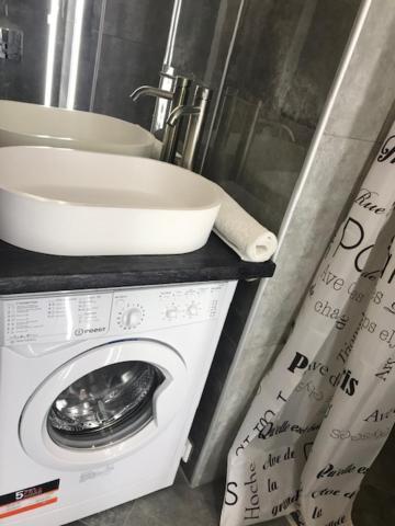 Kotlyarska Apartments Lviv Ngoại thất bức ảnh