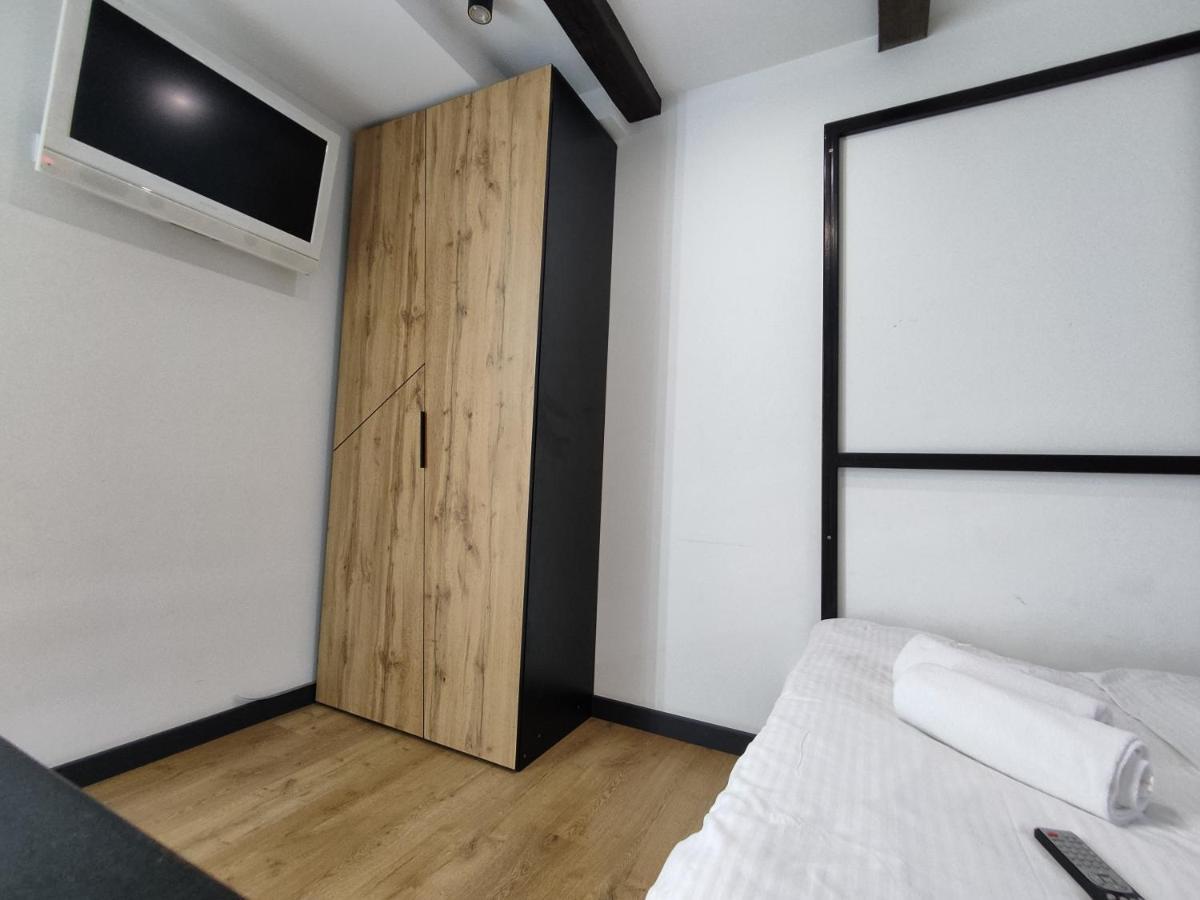 Kotlyarska Apartments Lviv Ngoại thất bức ảnh